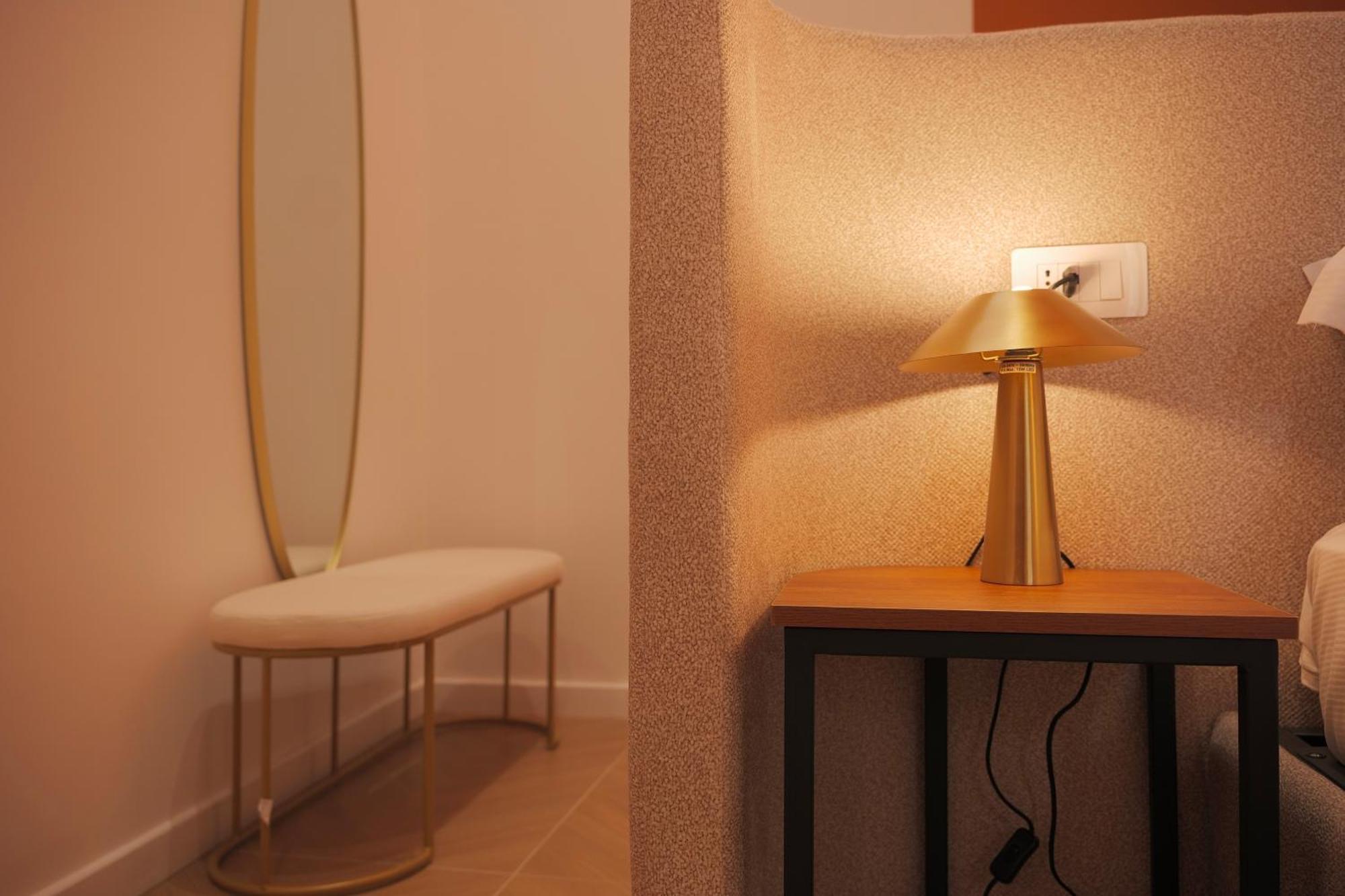 Toledo Luxury Rooms - Lr Collection Наполи Екстериор снимка