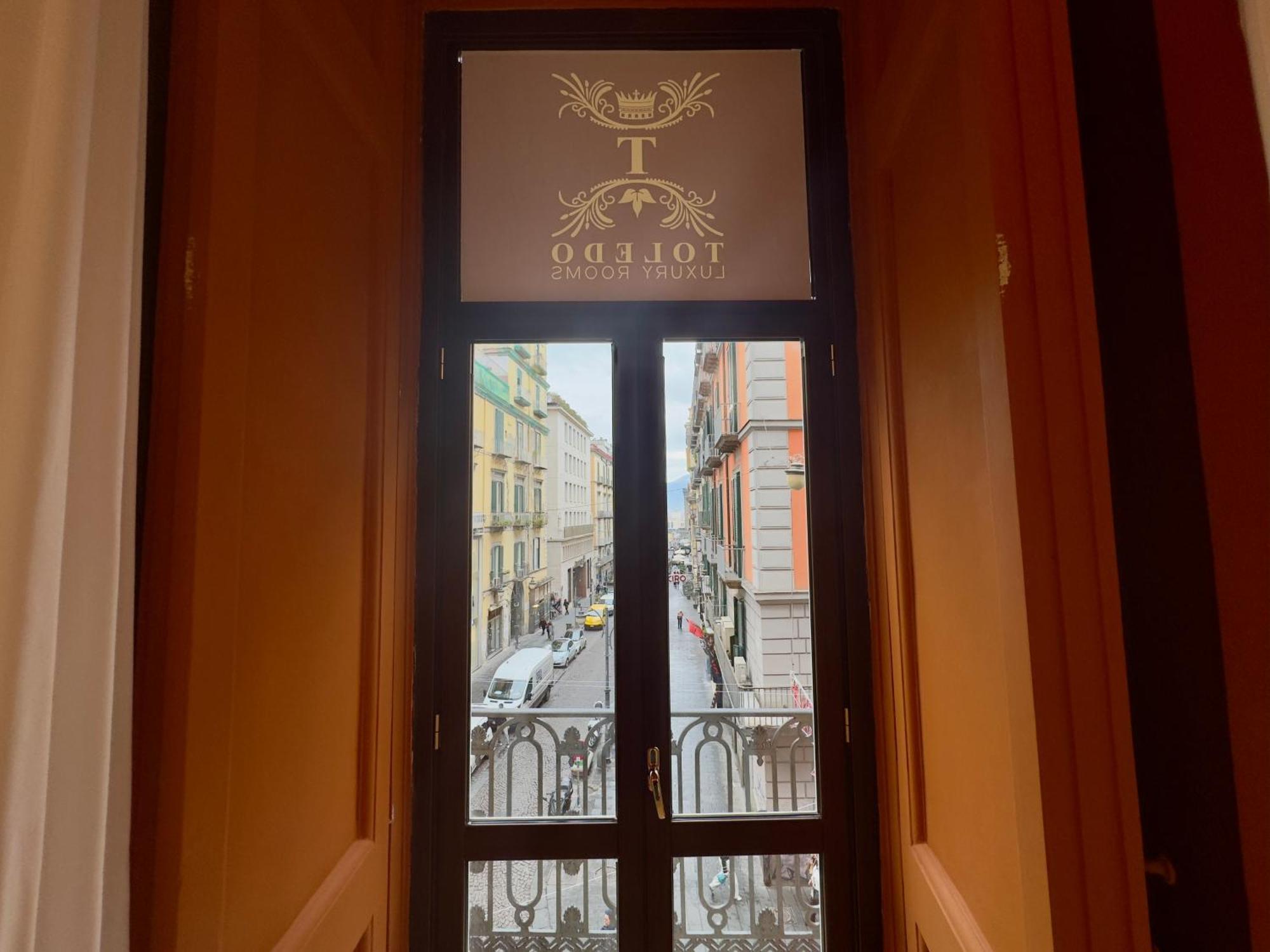 Toledo Luxury Rooms - Lr Collection Наполи Екстериор снимка