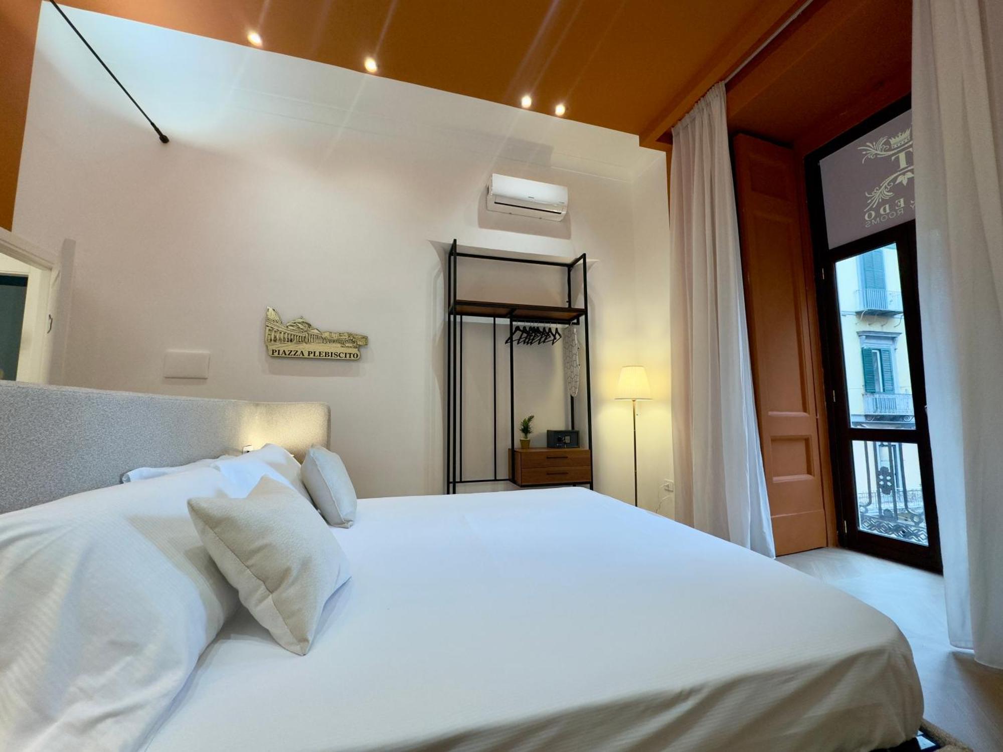 Toledo Luxury Rooms - Lr Collection Наполи Екстериор снимка