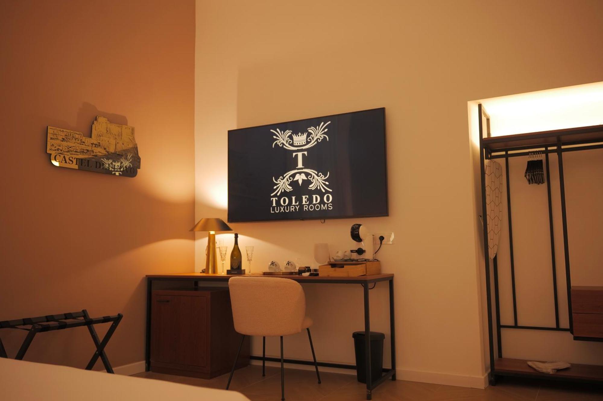 Toledo Luxury Rooms - Lr Collection Наполи Екстериор снимка