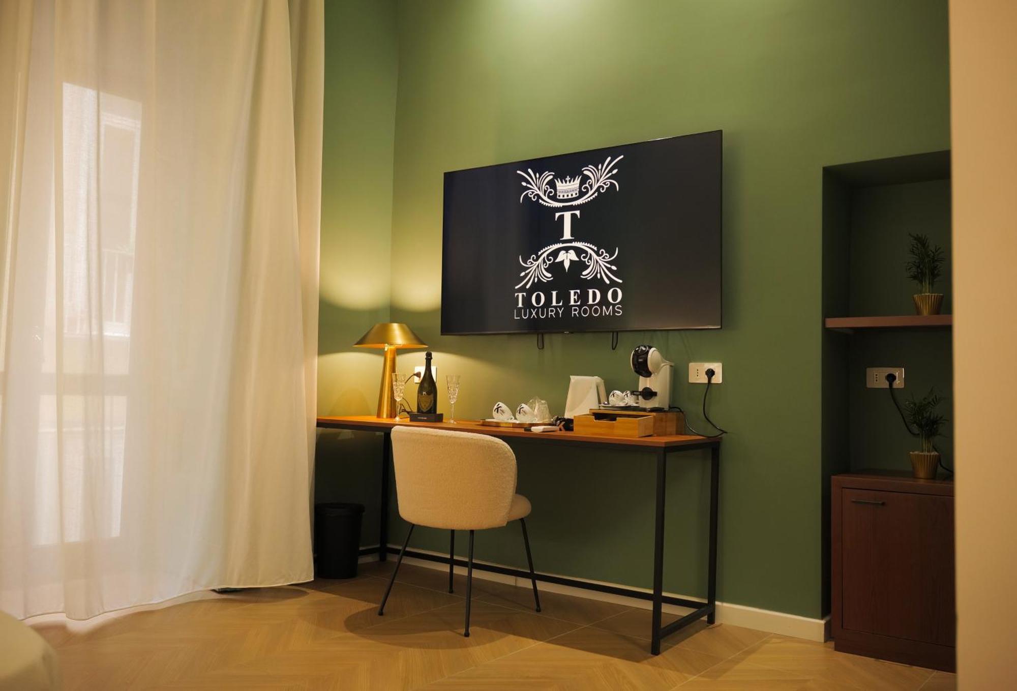 Toledo Luxury Rooms - Lr Collection Наполи Екстериор снимка