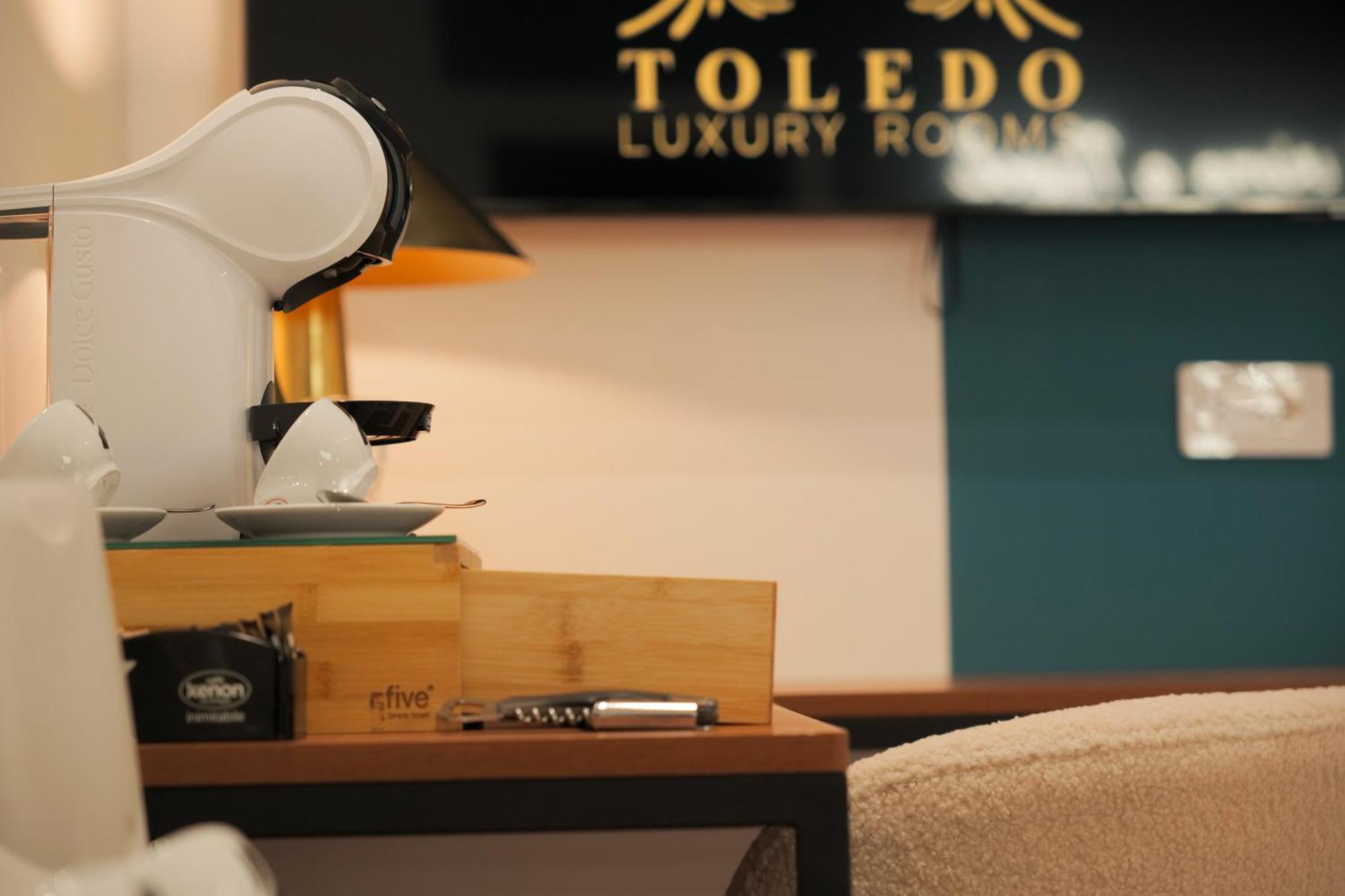 Toledo Luxury Rooms - Lr Collection Наполи Екстериор снимка